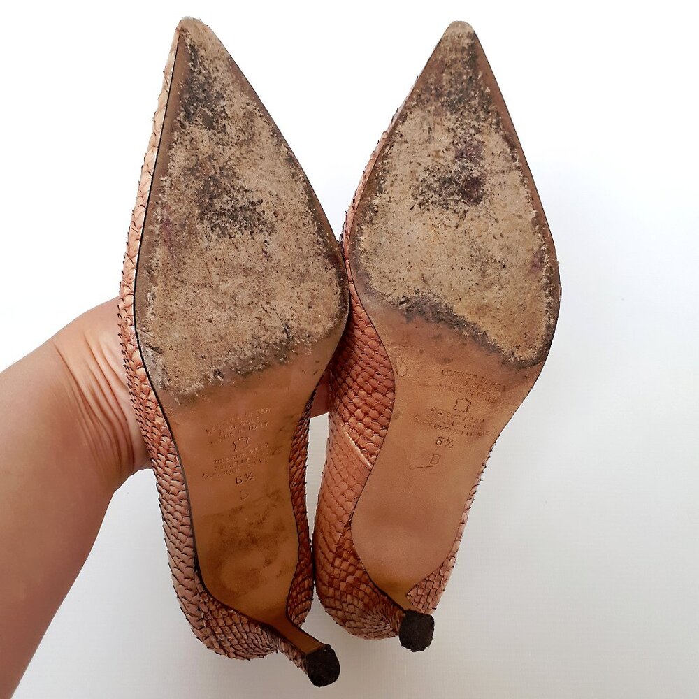 CAVALLINI Leather Pumps with Pointy Toe in Iridescent Pink Snakeskin - Picture 14 of 15